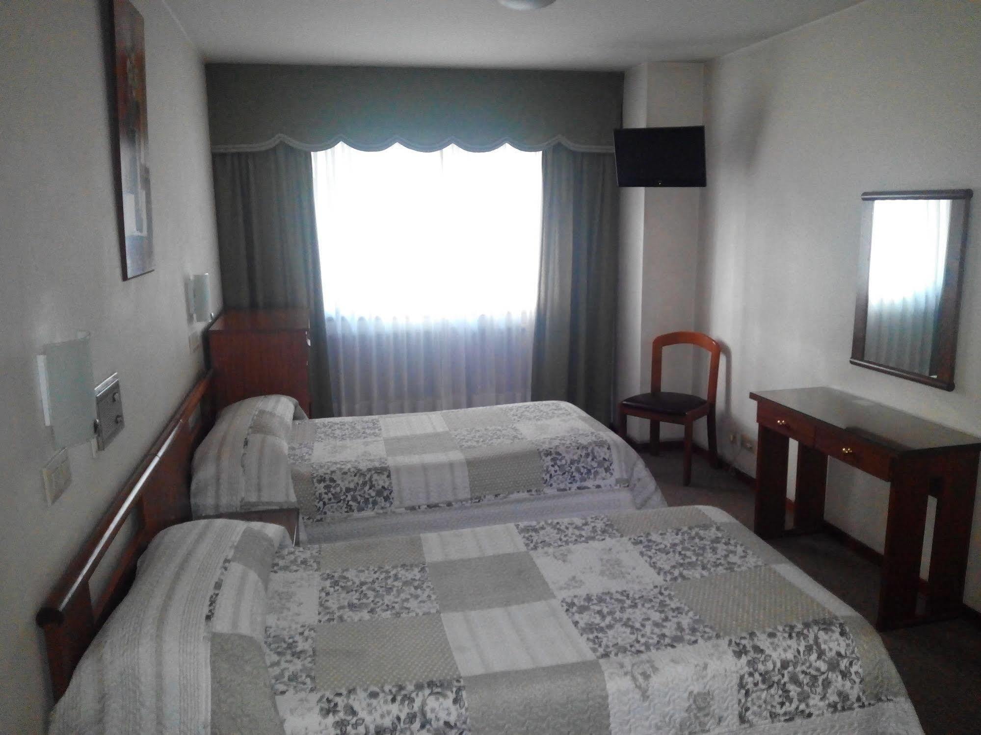 Hostal Palas Ла-Корунья Экстерьер фото