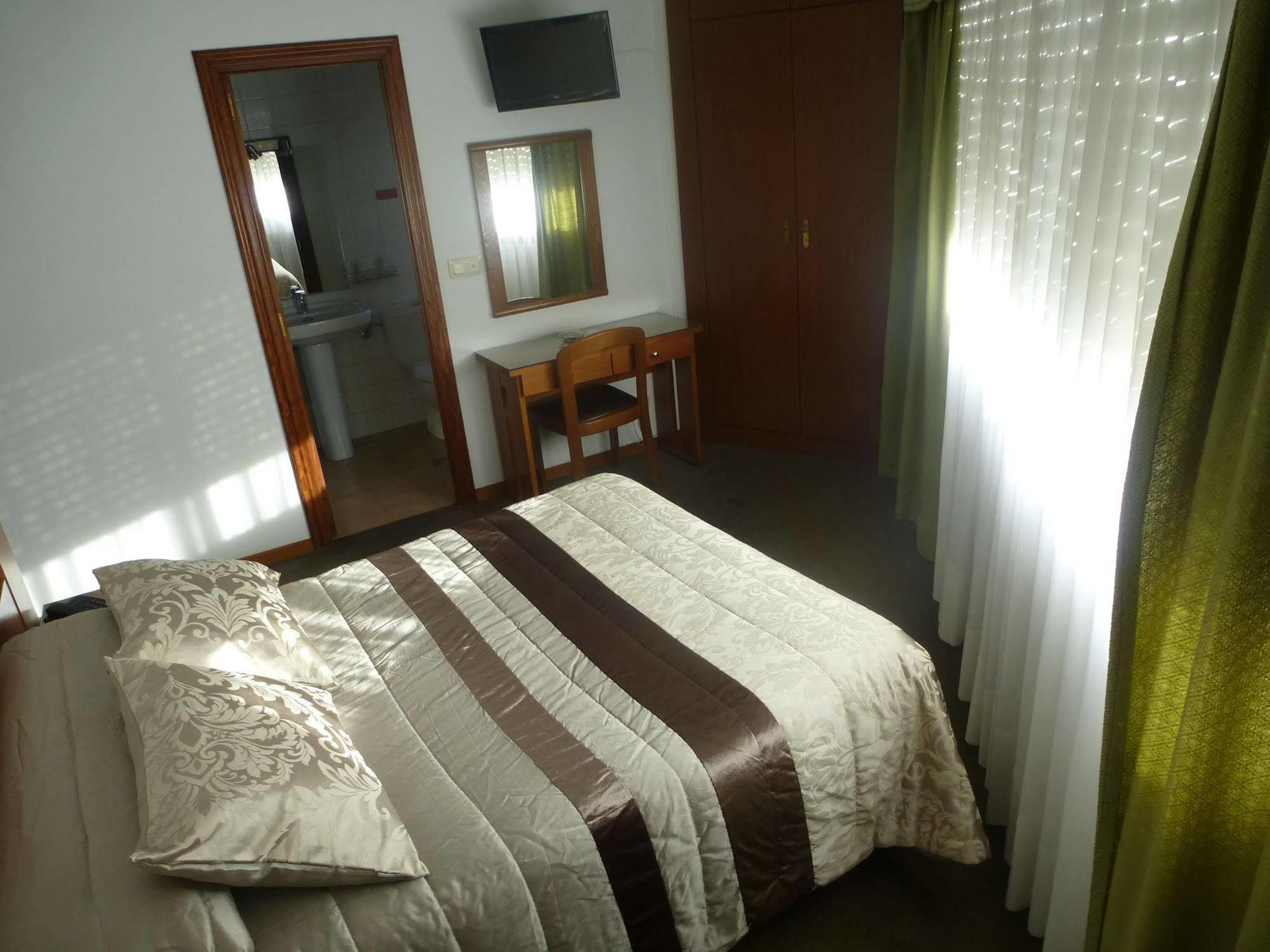 Hostal Palas Ла-Корунья Экстерьер фото